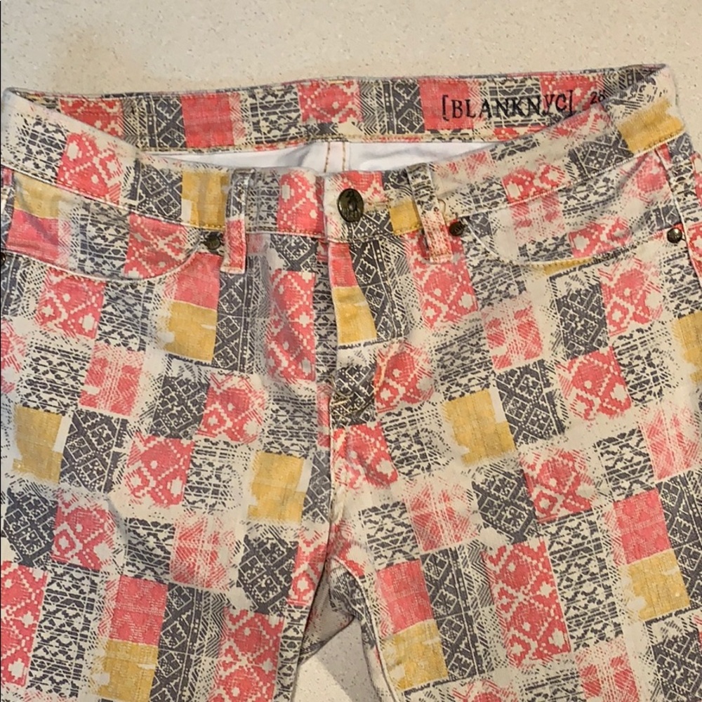 Cropped Patterned Jean - Picture 3 of 6